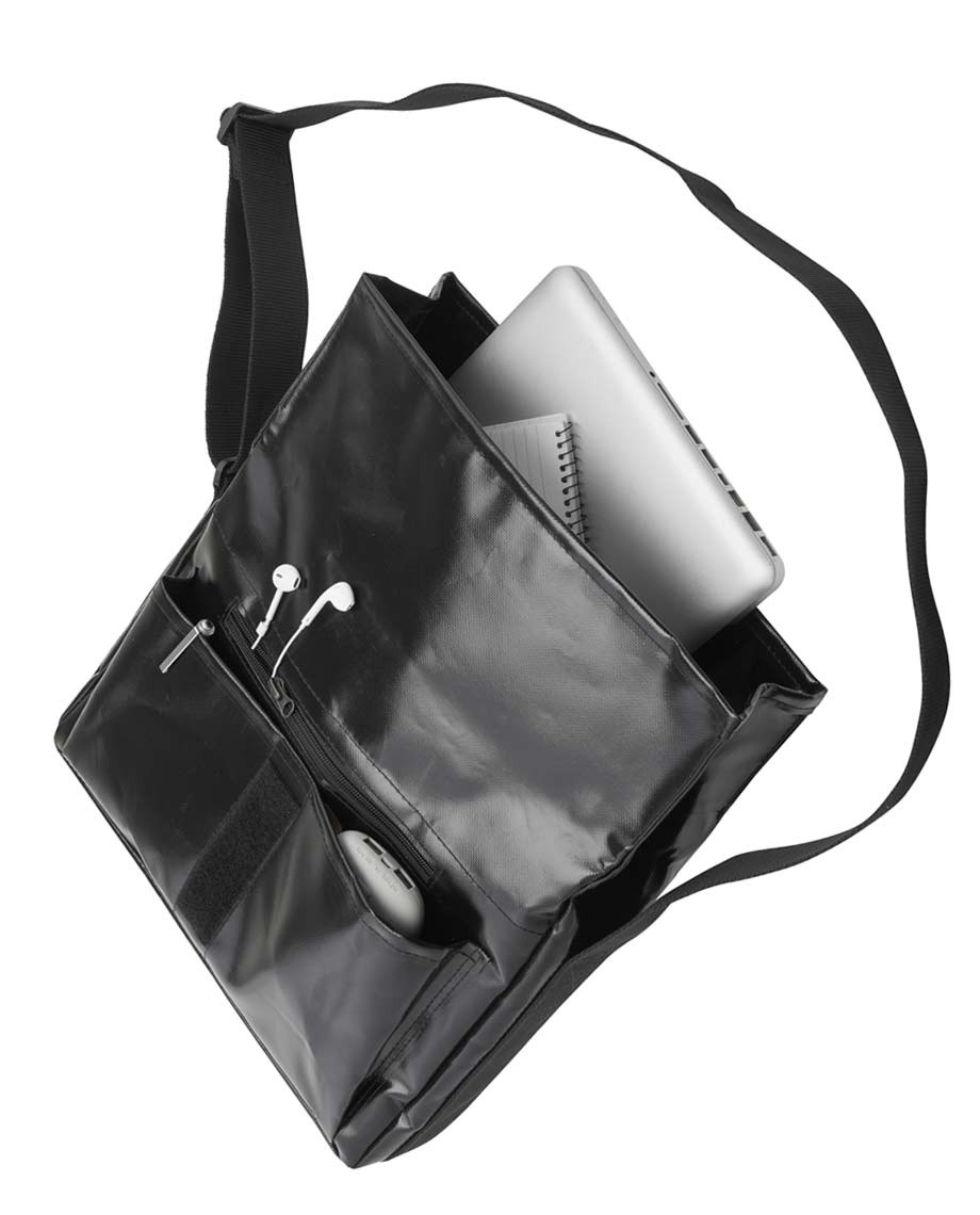 BlackComputerBagCarry-04