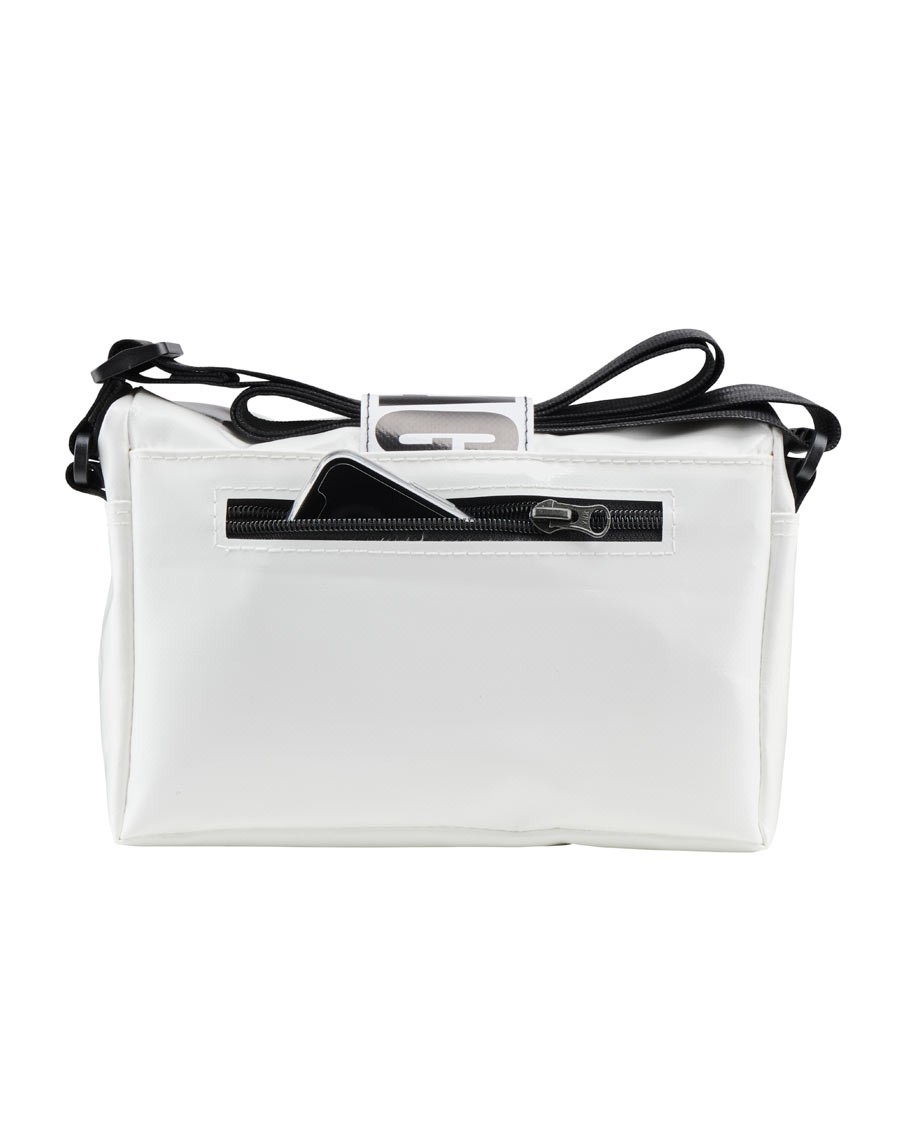 WhiteCrossbodyGo-012