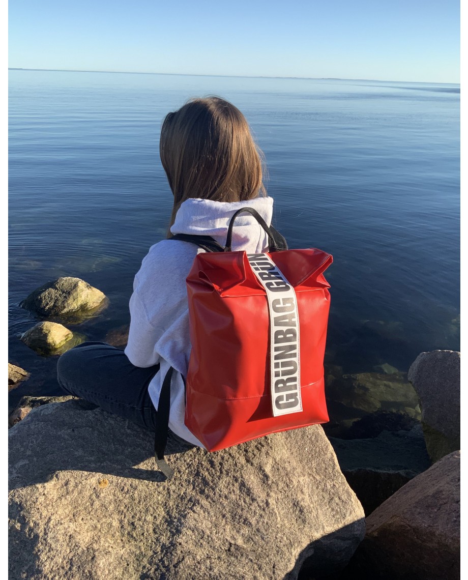 Red Backpack Norr