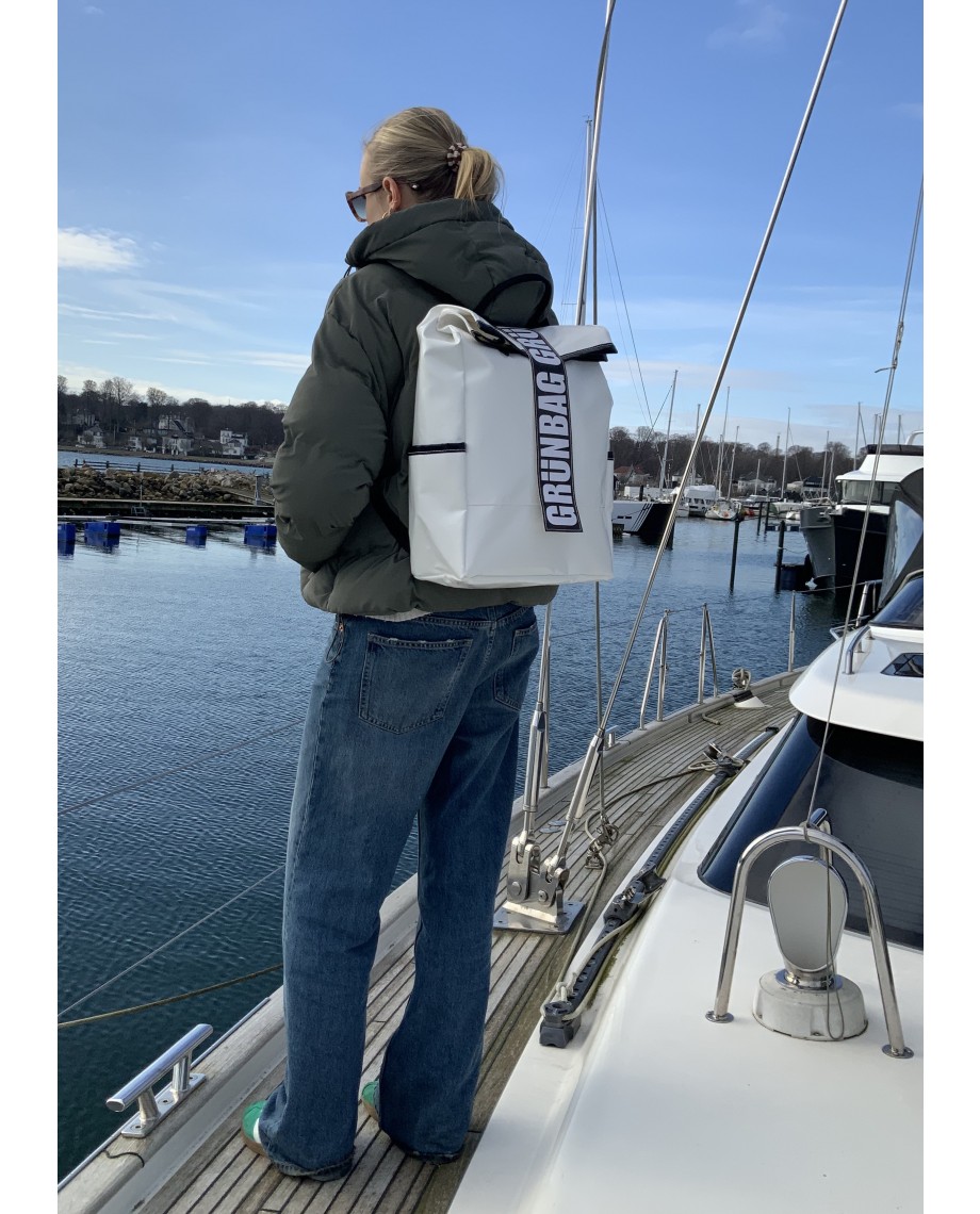 WhiteBackpackAlden-012